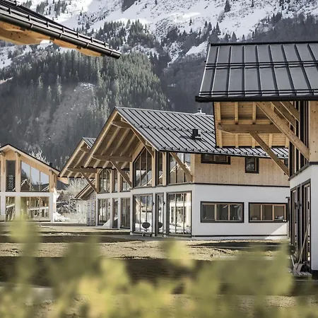 With Private Sauna House And Garden Сasa de vacaciones Bichlbach