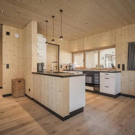 With Private Sauna House And Garden Сasa de vacaciones Bichlbach