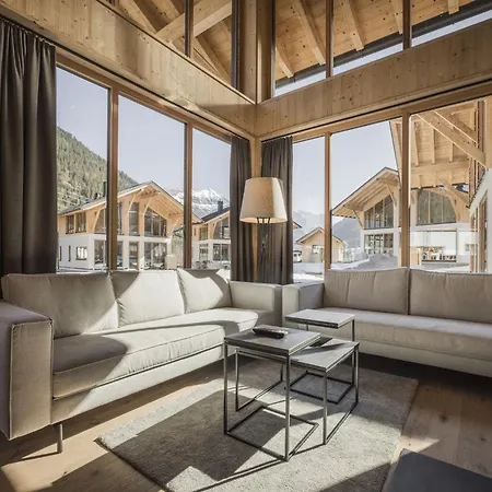 With Private Sauna House And Garden